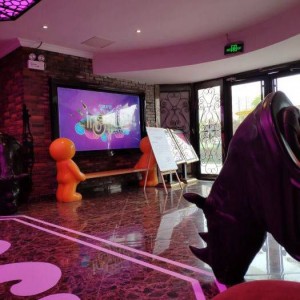 杭州顶级酒吧ktv招聘酒水促销员,夜场上班适合穿黑色衣服吗？