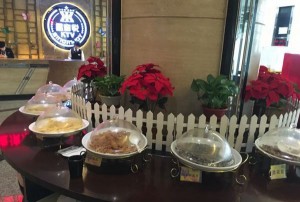 杭州富阳区渔山乡附近夜场招聘包厢气氛租,过年放假吗？