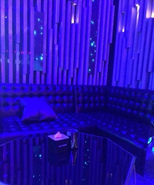 杭州小费多的ktv招聘商务礼仪,是上白班还是上夜班