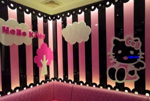 杭州萧山区衙前镇附近夜总会招聘包厢服务员,工作好做吗？