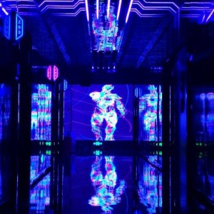 杭州生意好的夜总会ktv招聘包厢服务员,薪资待遇包括基本工资外还有其他福利吗？