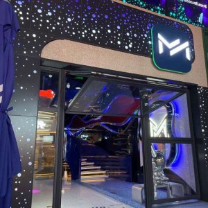 杭州中高端夜总会招聘商务迎宾,需要统一穿工装吗_