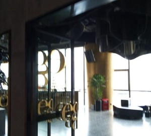 杭州萧山区河上镇附近酒吧招聘包厢管家,应聘有哪些要求